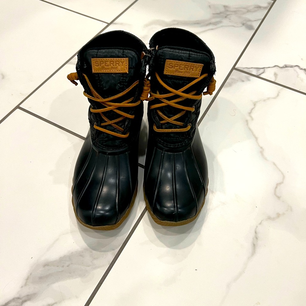 Sperry rain boots